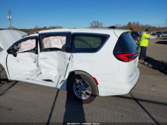 2024 CHRYSLER PACIFICA 2C4RC1BGXRR190150 Photo 5