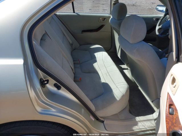 2001 MITSUBISHI GALANT 4A3AA46G71E071923 Photo 7