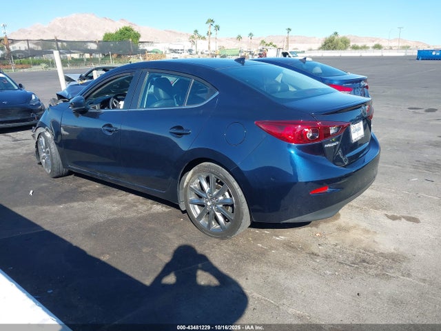 Aukcja sprzedaży 2018 Mazda Mazda3 Touring, vin: 3MZBN1V36JM262913, numer aukcji: 43481229