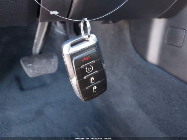 2022 RAM 1500 1C6SRFFT0NN220467 Photo 10