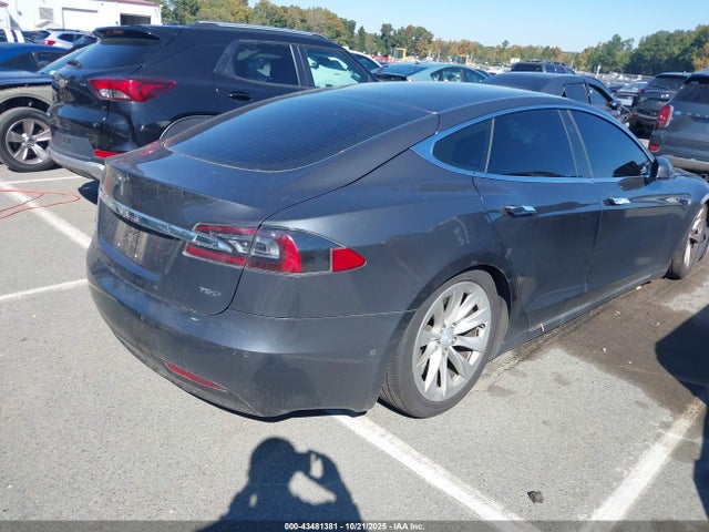 2017 TESLA MODEL S 5YJSA1E25HF213092 Photo 3