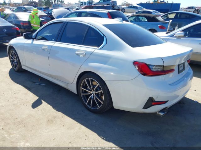 2021 BMW 330I 3MW5R1J03M8B88795 Photo 2