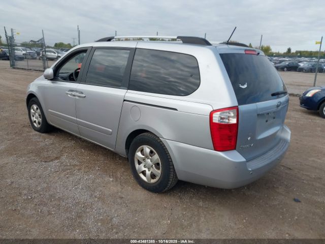 2009 KIA SEDONA KNDMB233196321360 Photo 2