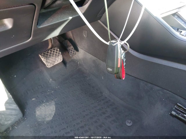 2022 AUDI Q3 WA1EECF38N1021085 Photo 10