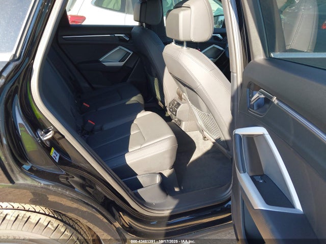 2022 AUDI Q3 WA1EECF38N1021085 Photo 7