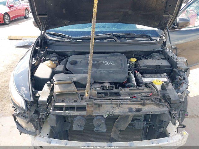 1C4PJLCB1EW204367 Jeep Cherokee Latitude