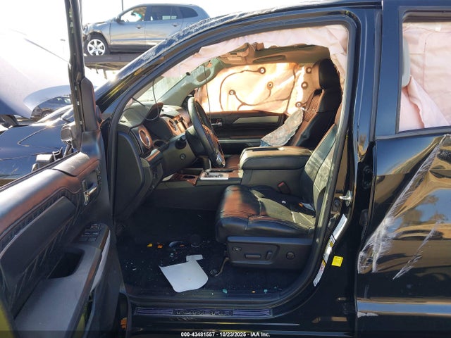5TFAY5F11KX814257 Toyota Tundra Platinum 5.7l V8