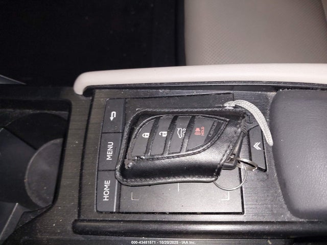 Lexus ES 300H 2021 58ADA1C14MU012406 Image 11