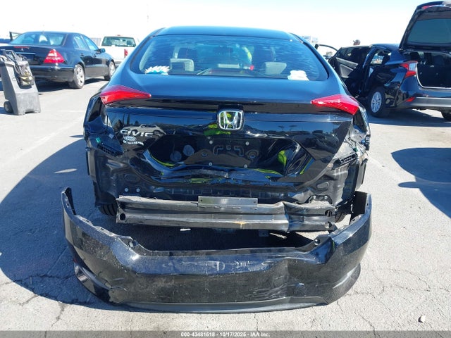 19XFC2F5XHE018976 Honda Civic Lx