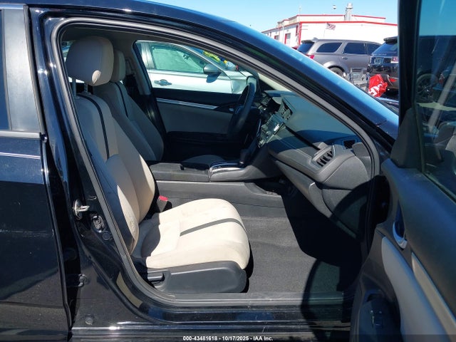 19XFC2F5XHE018976 Honda Civic Lx