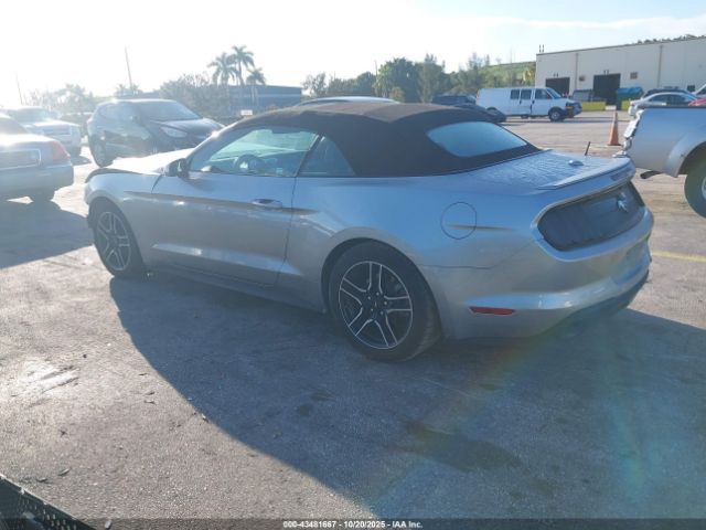 2021 FORD MUSTANG 1FATP8UH8M5102541 Photo 2