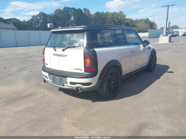 2009 MINI COOPER S CLUBMAN WMWMM33599TP72990 Photo 3
