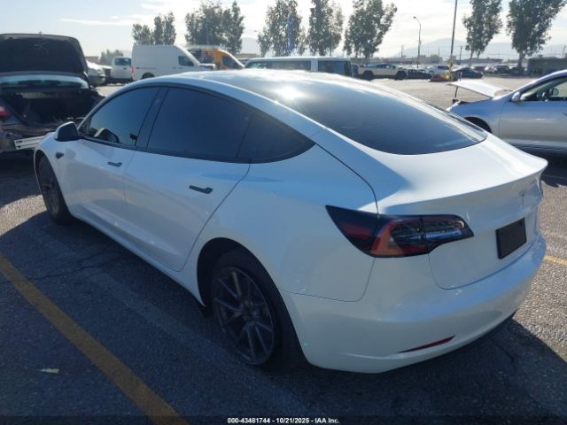 2023 TESLA MODEL 3 5YJ3E1EA6PF437714 Photo 2