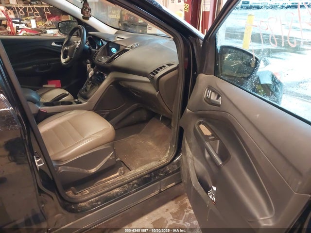 Продаж на аукціоні авто 2016 Ford Escape Se, vin: 1FMCU9GX1GUB64512, номер лоту: 43481897