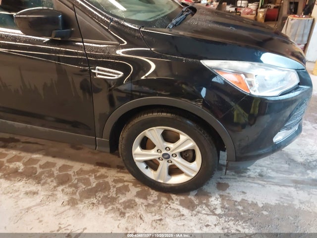 Продаж на аукціоні авто 2016 Ford Escape Se, vin: 1FMCU9GX1GUB64512, номер лоту: 43481897