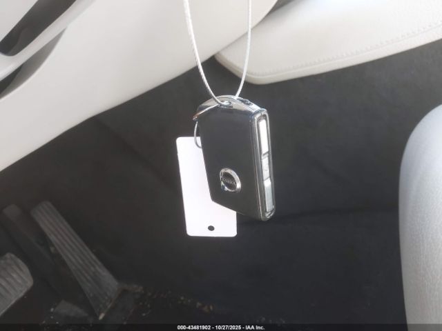 2018 VOLVO XC90 YV4A22PK2J1376810 Photo 10