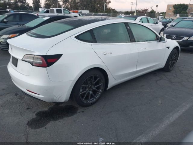 2020 TESLA MODEL 3 5YJ3E1EA5LF744897 Photo 3