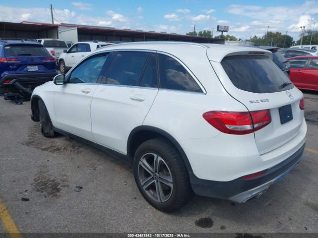 2019 MERCEDES-BENZ GLC 300 WDC0G4JBXKV125462 Photo 2