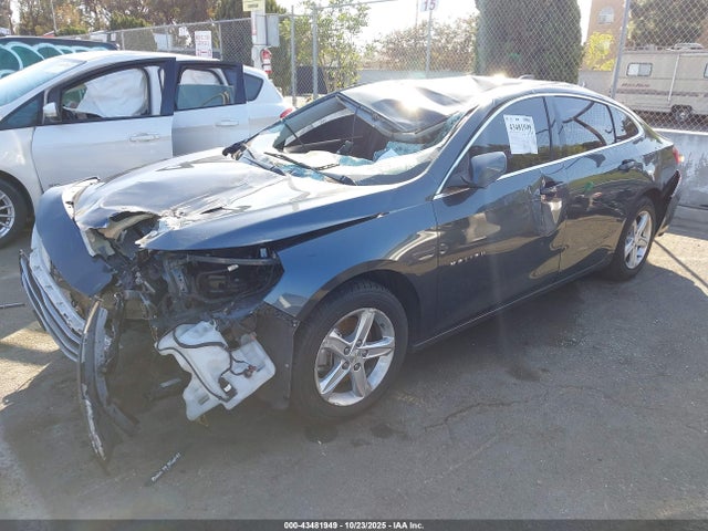 1G1ZC5ST6KF135799 Chevrolet Malibu 1fl