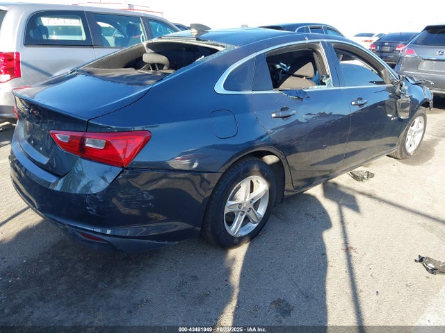 1G1ZC5ST6KF135799 Chevrolet Malibu 1fl