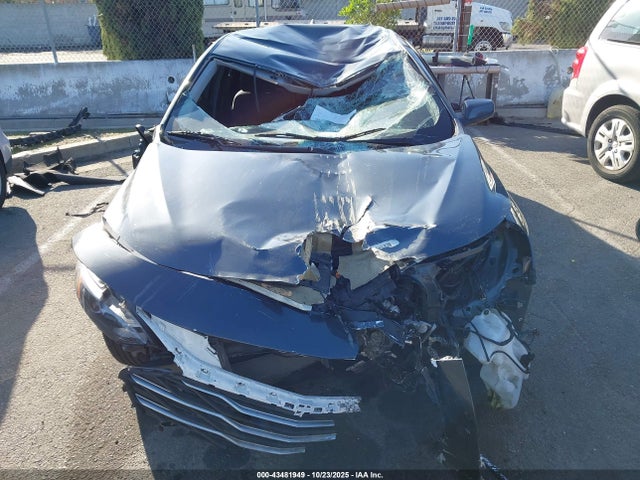 1G1ZC5ST6KF135799 Chevrolet Malibu 1fl