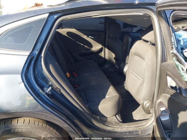1G1ZC5ST6KF135799 Chevrolet Malibu 1fl