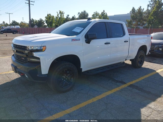 3GCPYFEL2LG330042 Chevrolet Silverado 1500 4wd Standard Bed Lt Trail Boss