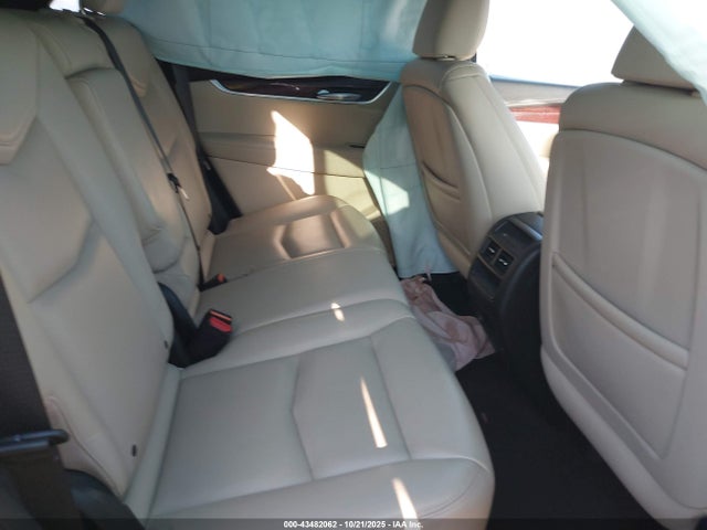 2017 CADILLAC XT5 1GYKNBRS2HZ101312 Photo 7