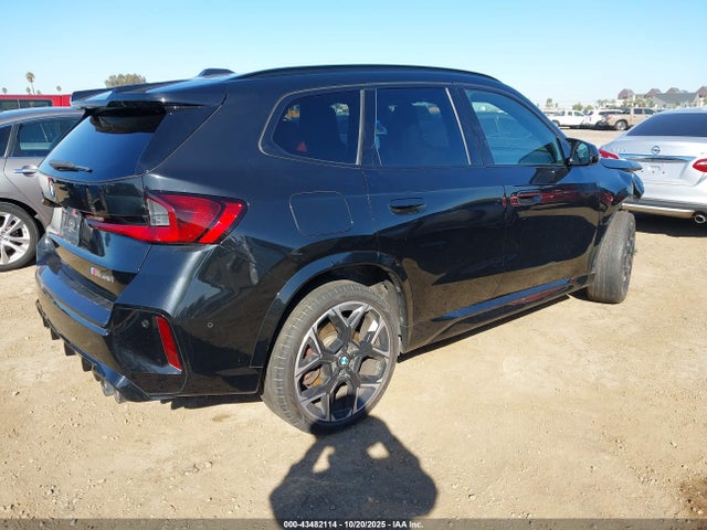 2024 BMW X1 WBX13EF00R5X86756 Photo 3