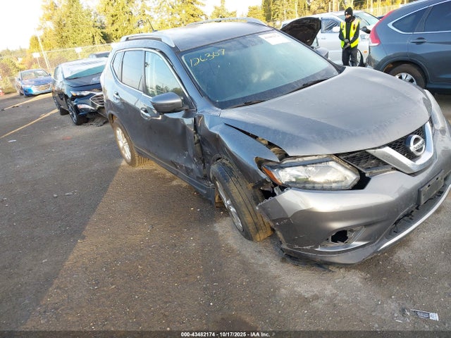 JN8AT2MV7GW136117 Nissan ROGUE SV