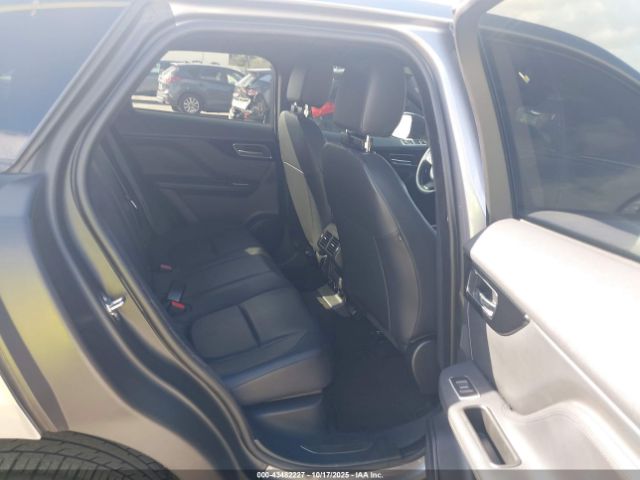 2020 JAGUAR F-PACE SADCJ2FX7LA621989 Photo 7