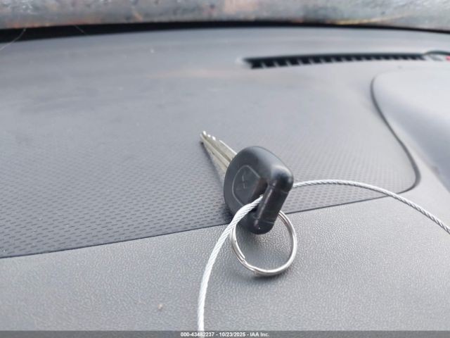 2002 MITSUBISHI MONTERO JA4MW31R22J064143 Photo 10