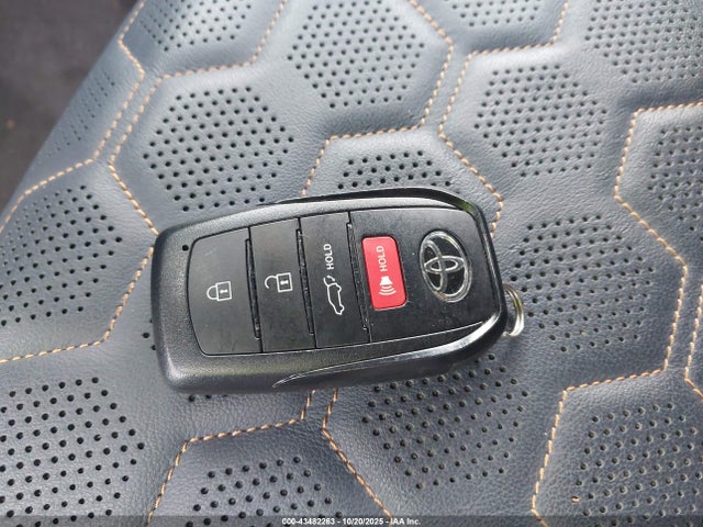 Toyota 4runner Hybrid Platinum 2025 JTEVB5BR0S5001112 Image 11