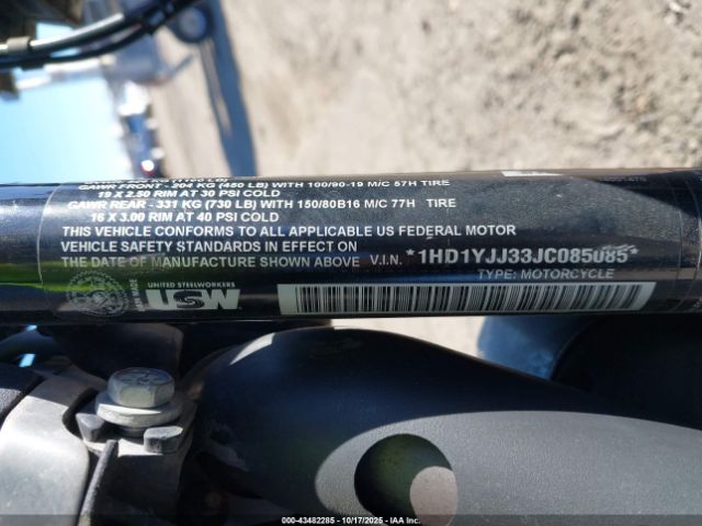 2018 HARLEY-DAVIDSON FXBB 1HD1YJJ33JC085085 Photo 9