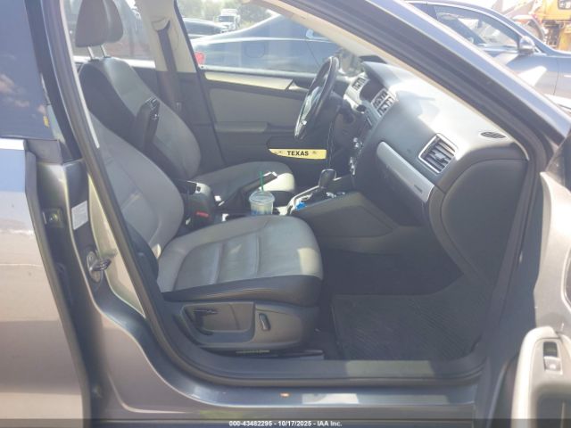 2014 VOLKSWAGEN JETTA HYBRID 3VW637AJ0EM210827 Photo 4