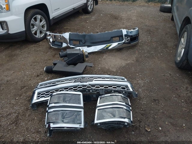 43482404 :رقم المزاد ، 3GCUKRECXEG215276 vin ، 2014 Chevrolet Silverado 1500 1lt مزاد بيع