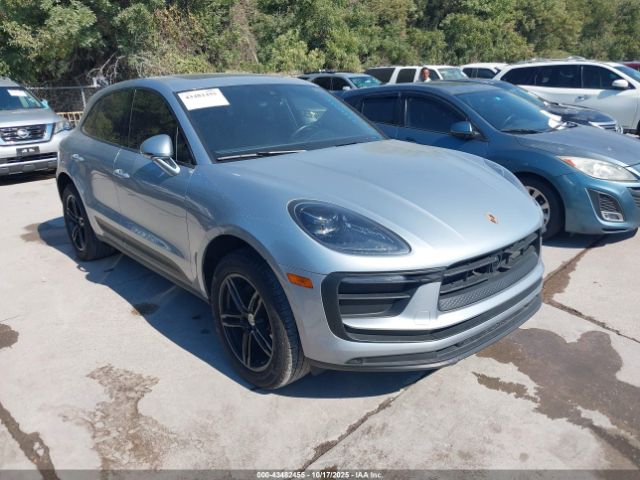 2024 PORSCHE MACAN WP1AA2A52RLB16396 Photo 0