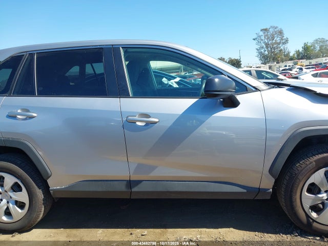 Toyota RAV4 LE 2023 2T3H1RFV8PW278979 Image 14