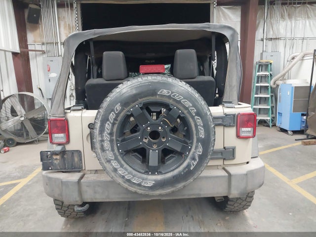 Jeep Wrangler Sport 2016 1C4AJWAG7GL259707 Image 16