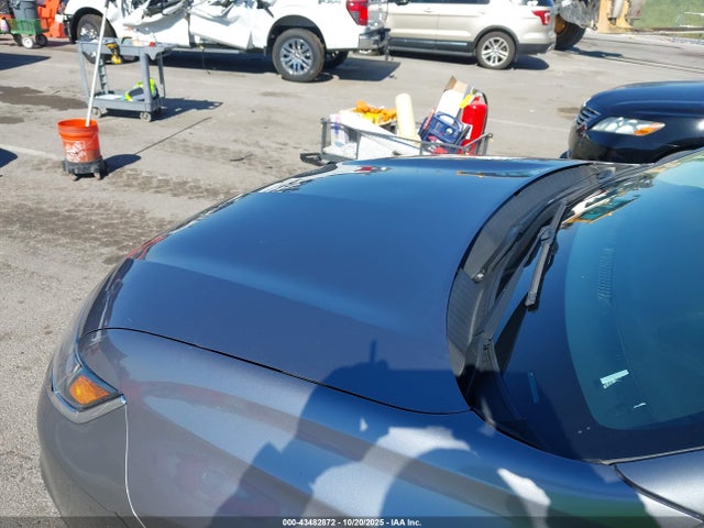 2018 Mitsubishi Outlander Es მანქანა იყიდება აუქციონზე, vin: JA4AZ3A32JZ059210, აუქციონის ნომერი: 43482872
