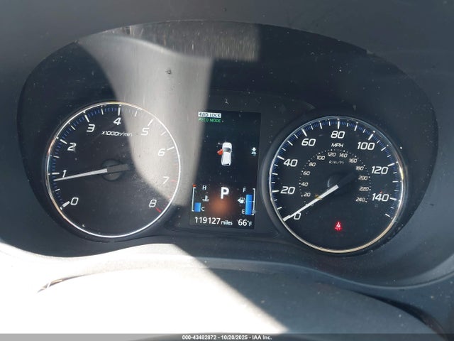 2018 Mitsubishi Outlander Es მანქანა იყიდება აუქციონზე, vin: JA4AZ3A32JZ059210, აუქციონის ნომერი: 43482872