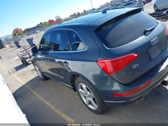 2011 AUDI Q5 WA1LFAFP7BA011591 Photo 2