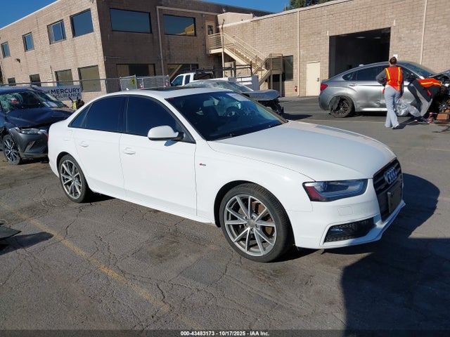 2016 AUDI A4 WAUBFAFL2GN016564 Photo 0