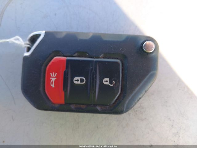 2019 JEEP WRANGLER UNLIMITED 1C4HJXEN0KW624328 Photo 10