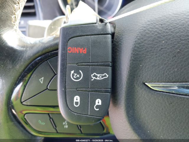 2021 CHRYSLER 300 2C3CCABG9MH660709 Photo 10