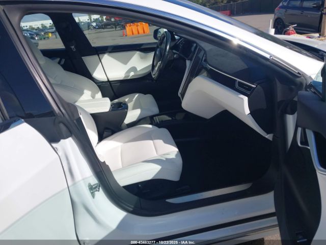 2017 TESLA MODEL S 5YJSA1E18HF206273 Photo 4