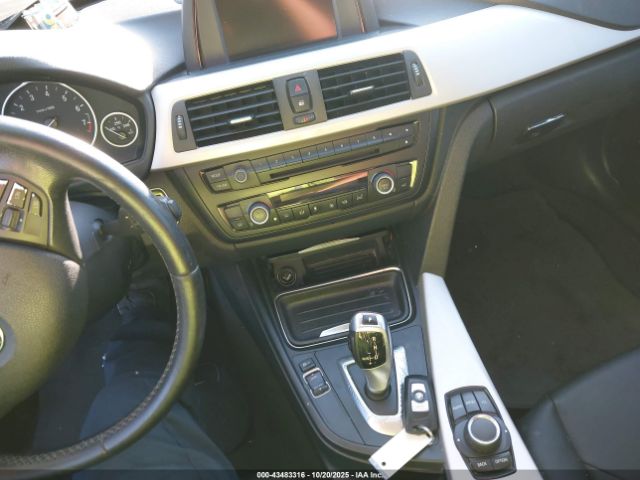 2014 BMW 320I WBA3B1C51EK134478 Photo 10