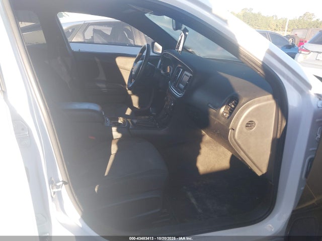 2016 DODGE CHARGER 2C3CDXBG8GH216063 Photo 4