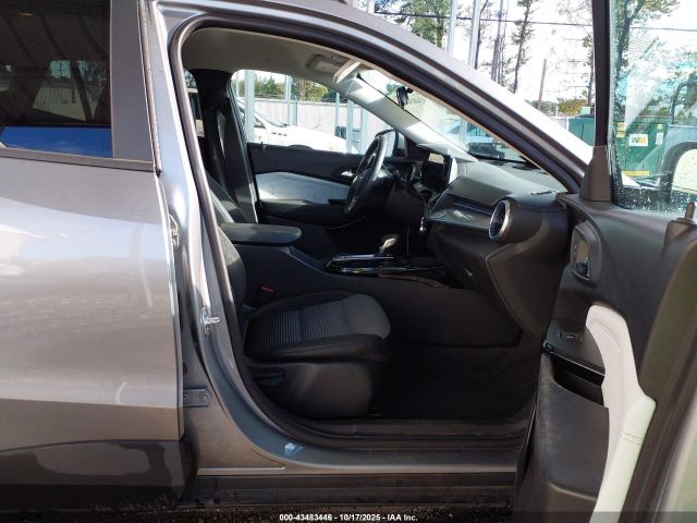 2025 CHEVROLET TRAX KL77LHEP0SC077413 Photo 4