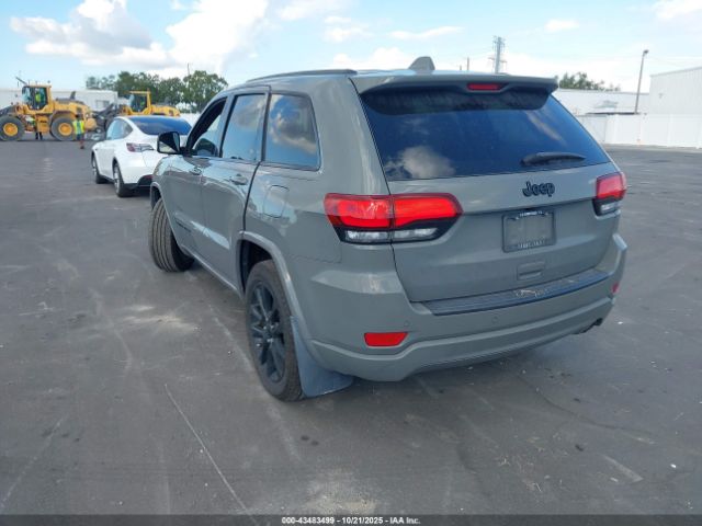 2020 JEEP GRAND CHEROKEE 1C4RJEAG5LC245974 Photo 2
